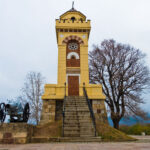 Spomenik na brdu Čegar – Niš